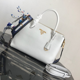 PRADA 프라다 2020 여성용 레더 토트 숄더백 ,1BA157-1,31cm,화이트