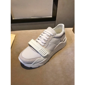 BURBERRY 버버리 오버솔 스니커즈