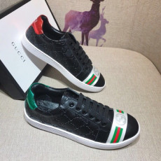 GUCCI 구찌 GG로고 레더 스니커즈