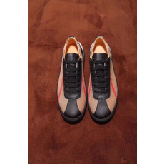 BURBERRY 버버리 스니커즈