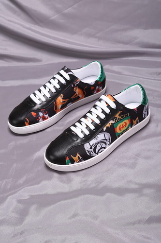 GUCCI 구찌 멀티프린트 스니커즈