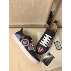 GUCCI 구찌 타이거 스니커즈