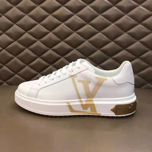 LOUIS VUITTON 루이비통 깔끔하고 심플한 스니커즈