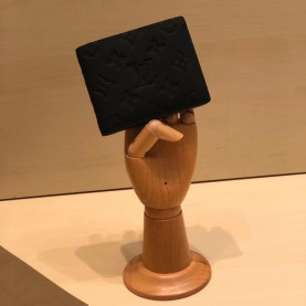 LOUIS VUITTON 루이비통 레더 반지갑 M69075 LOUW0393