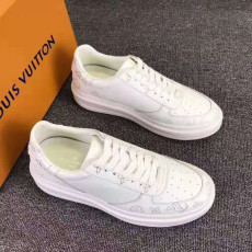LOUIS VUITTON 루이비통 스니커즈