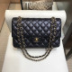 (유명유튜버 추천 상품 영상) CHANEL 샤넬 클래식 램스킨 플랩백 블랙 미디움 금,은