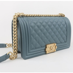 CHANEL 샤넬 보이백 캐비어 금장