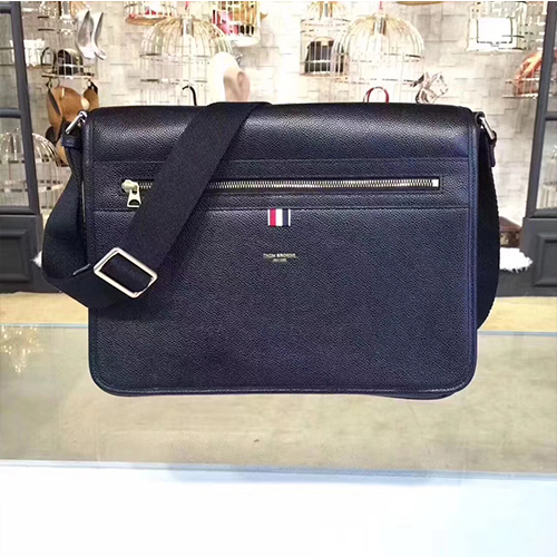 THOM BROWNE 톰브라운 메신저백