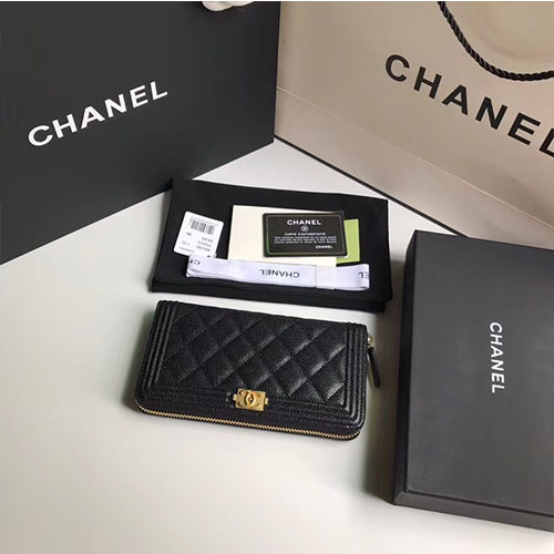 CHANEL 샤넬 보이 지퍼 장지갑 A80288-3 캐비어 금장