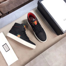 GUCCI 구찌 스니커즈 M3108-2