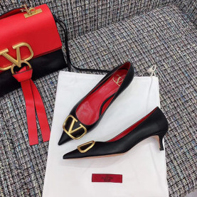 VALENTINO 발렌티노 VRING 브이링 미들힐 4cm M2761-3