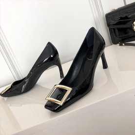 ROGER VIVIER 로저비비에 4.5cm M3174-4