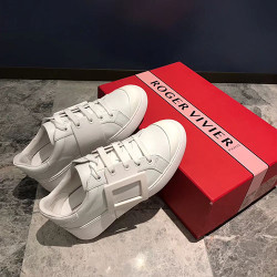 ROGER VIVIER 로저비비에 스케이트 스니커즈 M2737-5
