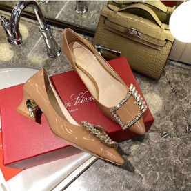 ROGER VIVIER 로저비비에 아이버클 4.5cm N01437-3