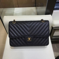 CHANEL 샤넬 쉐브론 클래식 캐비어 2.55백 금장 BIG V AS1112