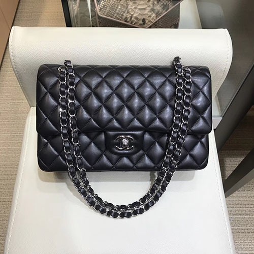 CHANEL 샤넬 램스킨 클래식 2.55 플랩백 은장 AS1112