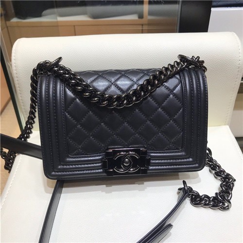 CHANEL 샤넬 미니 숄더백 A067085 20CM