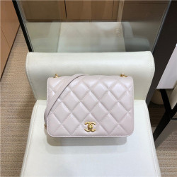 CHANEL 샤넬 플랩 숄더백 AS8869 신상