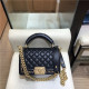 CHANEL 샤넬 보이백 67085 20CM 신상
