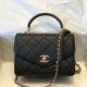 CHANEL 샤넬 케비어 토트&숄더백 19CM 신상
