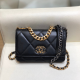 CHANEL 샤넬 WOC 19CM AS86092-3  신상