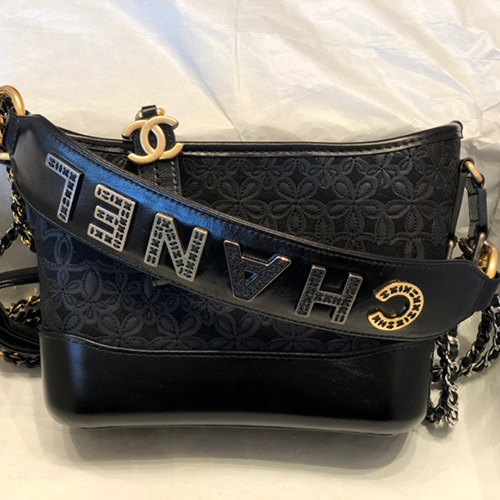 CHANEL 샤넬 가브리엘 호보백 A08022 신상