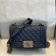 CHANEL 샤넬 빈티지 보이백 20CM  AS67085-2 신상