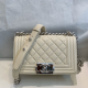 CHANEL 샤넬 보이백 20CM  AS67085-3 신상