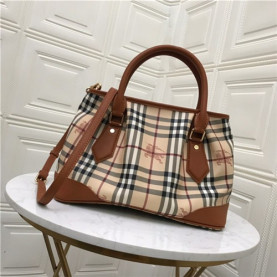 BURBERRY 버버리 HAYMARKET CHECK 숄더백 B92271-2