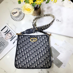 DIOR 디올 오블리크 호보백 OBLIQUE M0448 30CM