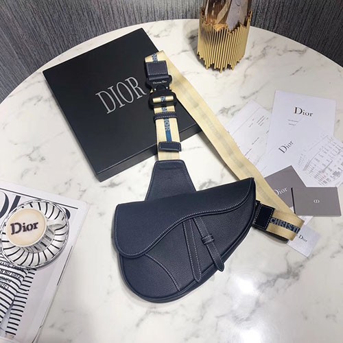DIOR 디올 신상 새들백  SADDLE BAG 28.5CM