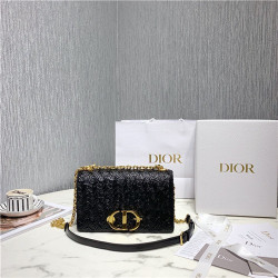 DIOR 디올 몽테뉴  M9202  신상