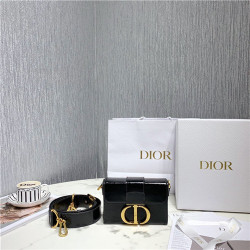 DIOR 디올 몽테뉴 미니 박스 M9204 신상