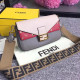 FENDI 펜디 바게트백 신상