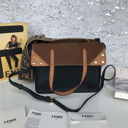 FENDI 펜디 신상 플랩백 숄더&크로스백 20CM F5481