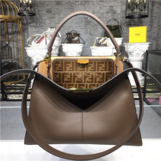 FENDI 펜디 피카푸 F2871
