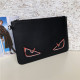 FENDI 펜디 남여공용 클러치 F90882 2020/신상