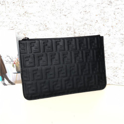 FENDI 펜디 남여공용 클러치 F90886 2020/신상