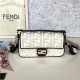FENDI 펜디 바케트백 F30189-1 2020/신상