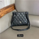 BALENCIAGA 발렌시아가 숄더백 B1687 2020/신상