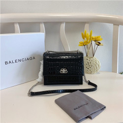BALENCIAGA 발렌시아가 샤프 숄더백 B70911 2020/신상