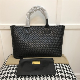 BOTTEGA VENETA 보테가베네타 쇼핑백 BV5211