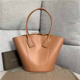 BOTTEGA VENETA 보테가베네타 바스켓 라지 토트백 57681-2
