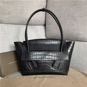 BOTTEGA VENETA 보테가베네타 아르코 575941