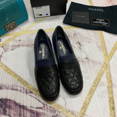 CHANEL 샤넬 구두 봄신상 (250사이즈 주문제작)