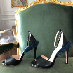 FENDI 펜디 샌들 (220,255사이즈 주문제작)