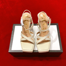 GUCCI 구찌 샌들 (250사이즈 주문제작)