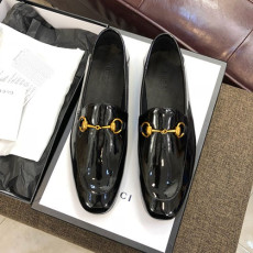 GUCCI 구찌 남성용 구두 봄신상