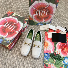 GUCCI 구찌 로퍼 봄신상