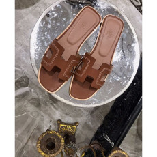 HERMES 에르메스 슬리퍼 봄신상